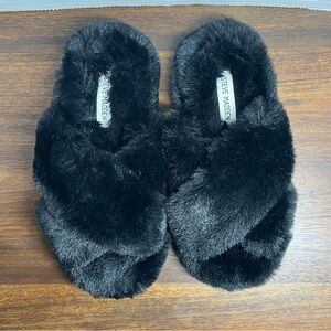 Steve Madden Women's Faux Fur Criss Cross Comfy Slippers Size M 7-8 Black